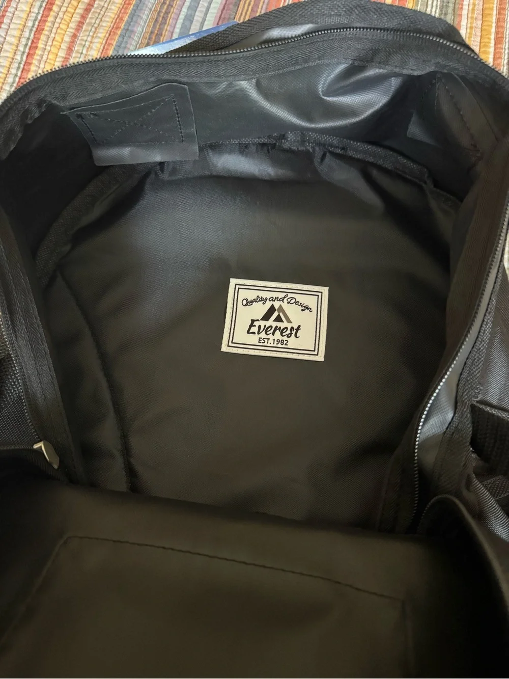 Everest Oversized Deluxe Backpack 3045R Black NWT travel hiking outdoor